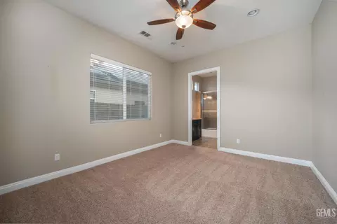 4010 Cogburn Ct, Bakersfield, CA 93313 photo 15