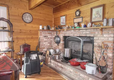 Other - 22601 Sunrise Ct, Tehachapi, CA 93561 photo 9 of 11