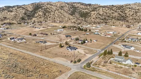21029 Pegasus St, Tehachapi, CA 93561 photo 45