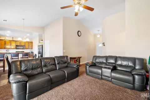 1785 Capistrano Ave, Wasco, CA 93280 photo 12