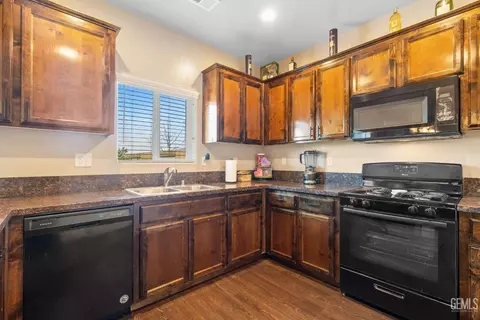 1785 Capistrano Ave, Wasco, CA 93280 photo 20