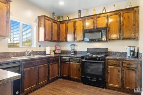 1785 Capistrano Ave, Wasco, CA 93280 photo 18