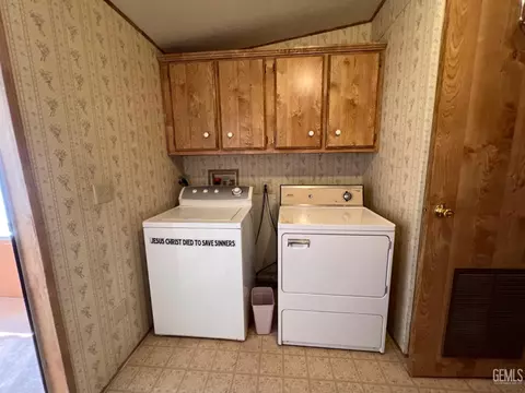 3047 S Kelso Valley Rd, Weldon, CA 93283 photo 31