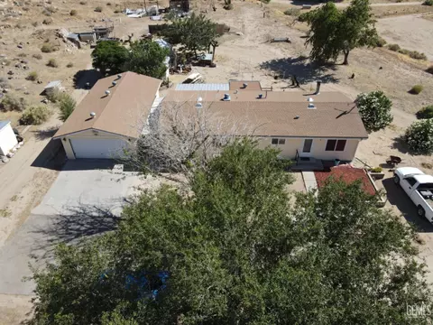 3047 S Kelso Valley Rd, Weldon, CA 93283 photo 2