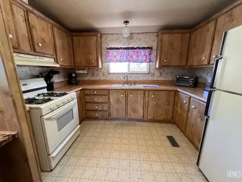 3047 S Kelso Valley Rd, Weldon, CA 93283 photo 14