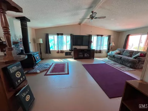 3047 S Kelso Valley Rd, Weldon, CA 93283 photo 9