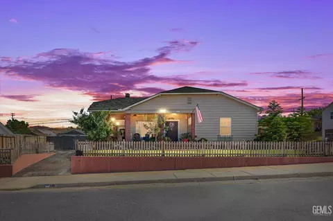 335 D St, Taft, CA 93268
