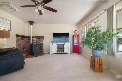 319 Jones St, Bodfish, CA 93205 photo 10