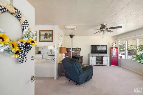 319 Jones St, Bodfish, CA 93205 photo 6