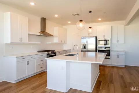 203 Artina Ct, Tehachapi, CA 93561 photo 12