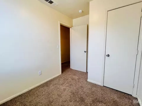 Bedroom - 420 Olive Ave, Taft, CA 93268 photo 2 of 5