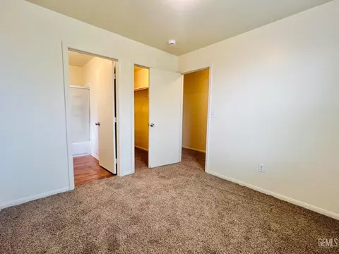 Bedroom - 420 Olive Ave, Taft, CA 93268 photo 4 of 5