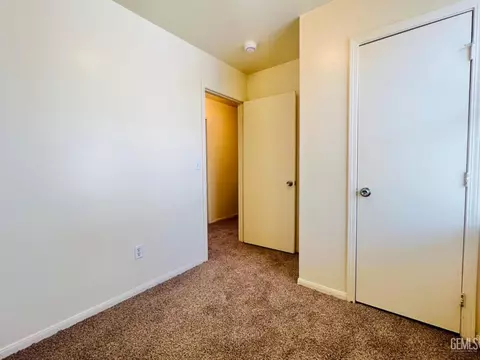 Bedroom - 420 Olive Ave, Taft, CA 93268 photo 1 of 5