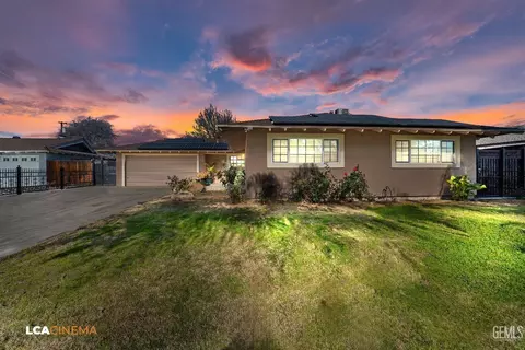 2216 9th St, Wasco, CA 93280 photo 1