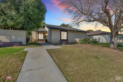6209 Wilson Rd, Bakersfield, CA 93309