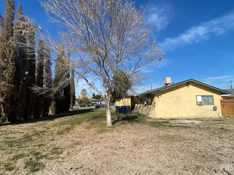 Exterior - 409 Sudan Ave, Buttonwillow, CA 93206 photo 10 of 10