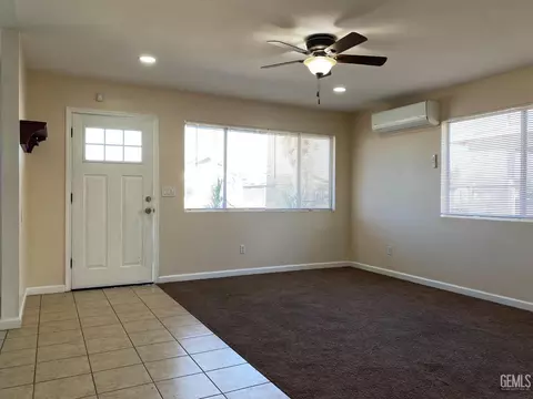 Living - 409 Sudan Ave, Buttonwillow, CA 93206 photo 3 of 3