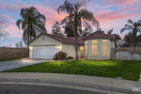 3001 Odessa Ct, Bakersfield, CA 93312