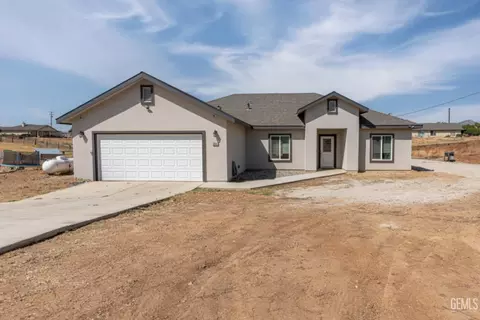 Exterior - 20141 La Jara Dr, Tehachapi, CA 93561 photo 1 of 9