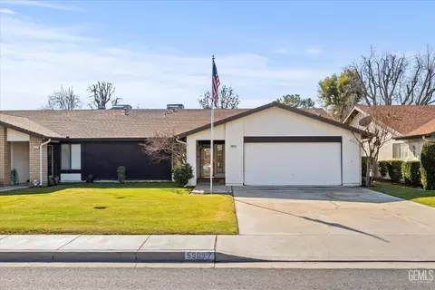 5909 Sunny Palms Ave #7, Bakersfield, CA 93309