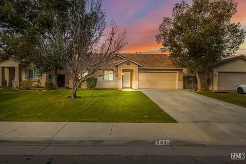 5421 Coastal Wind St, Bakersfield, CA 93312