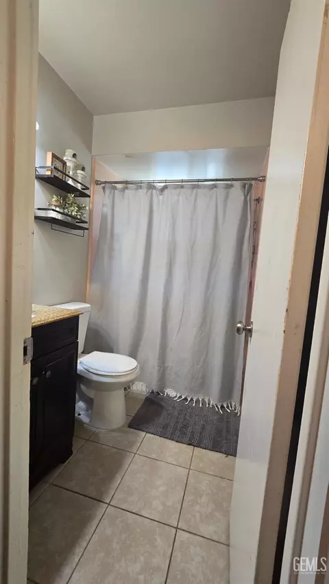 611 B St, Taft, CA 93268 photo 12