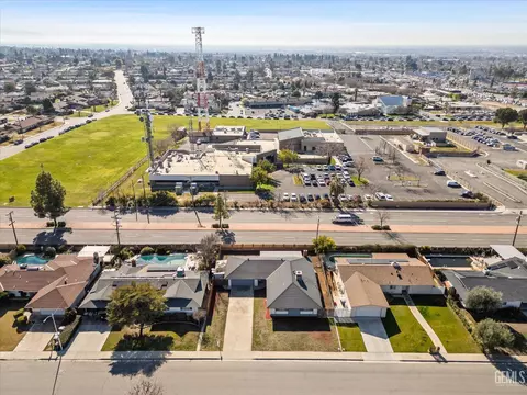 2601 Silver Dr, Bakersfield, CA 93306 photo 30