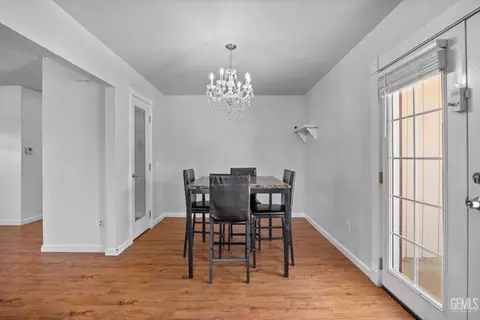 21530 Silver Dr, Tehachapi, CA 93561 photo 13