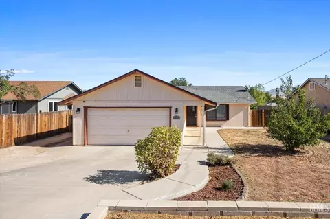 21530 Silver Dr, Tehachapi, CA 93561 photo 4