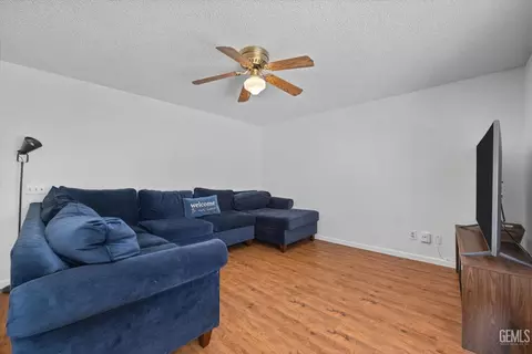 21530 Silver Dr, Tehachapi, CA 93561 photo 11