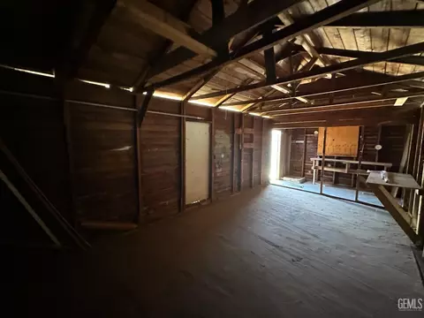 Other - 405 A St, Taft, CA 93268 photo 3 of 3