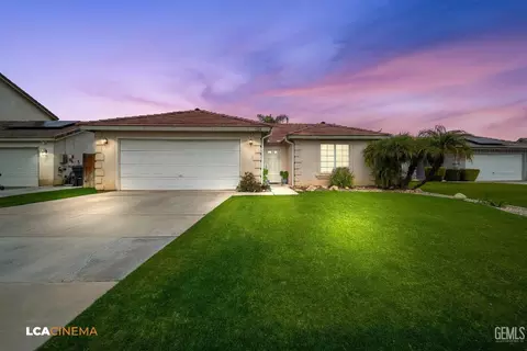 5514 Summer Wood Ct, Bakersfield, CA 93313