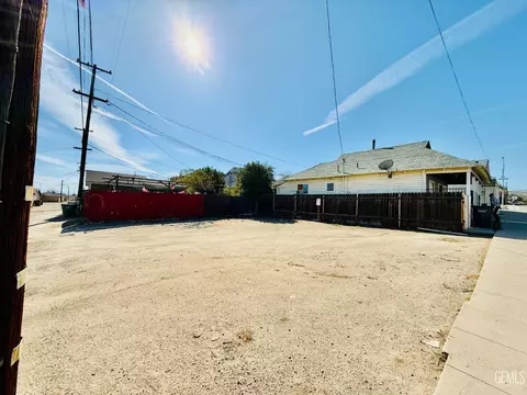 408 5th St, Taft, CA 93268 photo 1