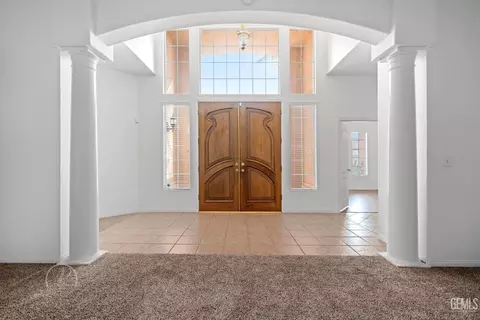 607 Echo Summit Dr, Bakersfield, CA 93312 photo 15