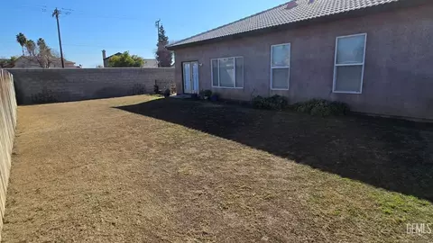 4100 Northwind Dr, Bakersfield, CA 93313 photo 8