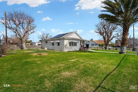27540 Cypress St, Taft, CA 93268 photo 4