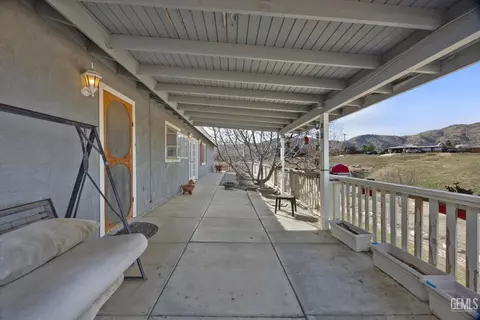 21941 Fig Ct, Tehachapi, CA 93561 photo 37