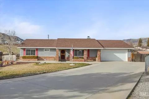 21941 Fig Ct, Tehachapi, CA 93561 photo 12