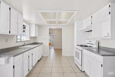 21941 Fig Ct, Tehachapi, CA 93561 photo 22