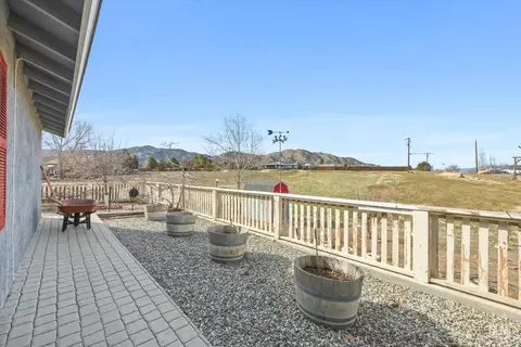 21941 Fig Ct, Tehachapi, CA 93561 photo 40
