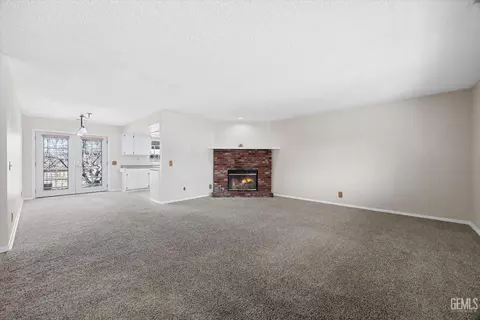 21941 Fig Ct, Tehachapi, CA 93561 photo 17