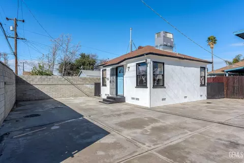 603 Decatur St, Bakersfield, CA 93308