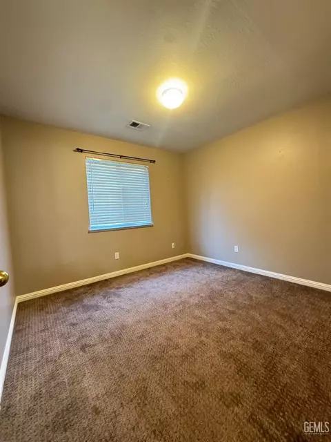 8514 Winlock St, Bakersfield, CA 93312 photo 10