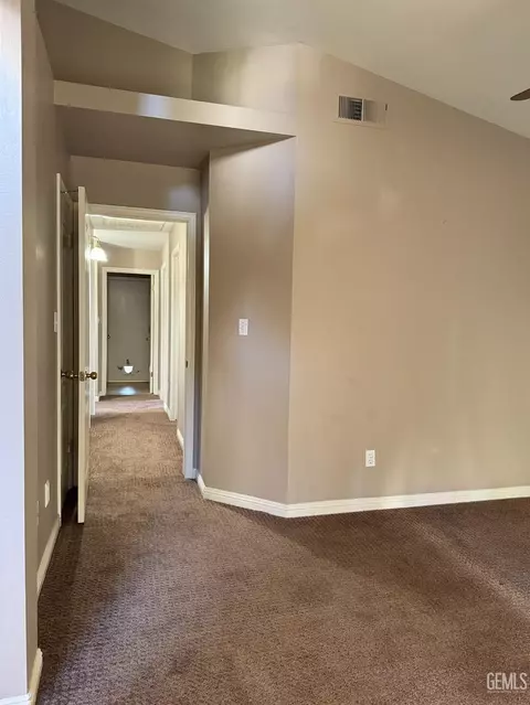 8514 Winlock St, Bakersfield, CA 93312 photo 5