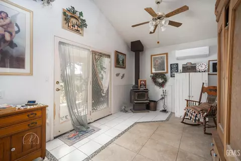 909 Arroyo Way, Taft, CA 93268 photo 14