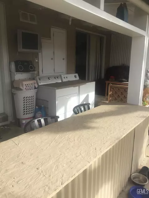 Other - 107 Pierce St, Taft, CA 93268 photo 7 of 7