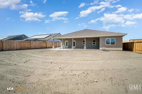 Exterior - 735 Sammy Way, Shafter, CA 93263 photo 4 of 6