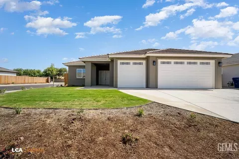 Exterior - 735 Sammy Way, Shafter, CA 93263 photo 5 of 6