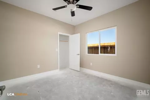 Bedroom - 735 Sammy Way, Shafter, CA 93263 photo 3 of 4