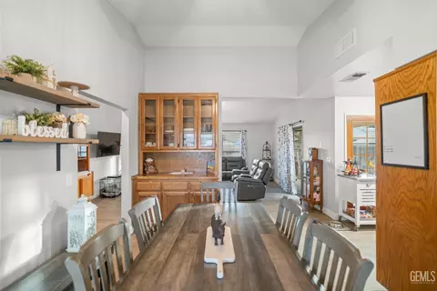 335 Bree Dr, Shafter, CA 93263 photo 22